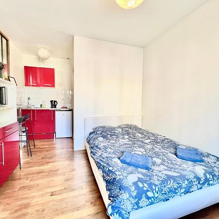 Apartament Le Philadelphie A 2 Min De La Gare De Poitiers Zewnętrze zdjęcie